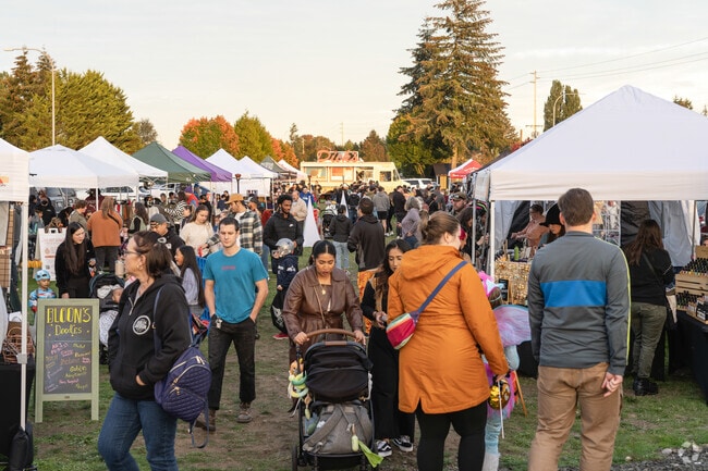 Just outside the Cain Road neighborhood, you can find annual night markets around town.