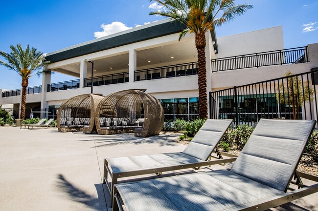 Gateway, Henderson, NV 89011 - photo 5