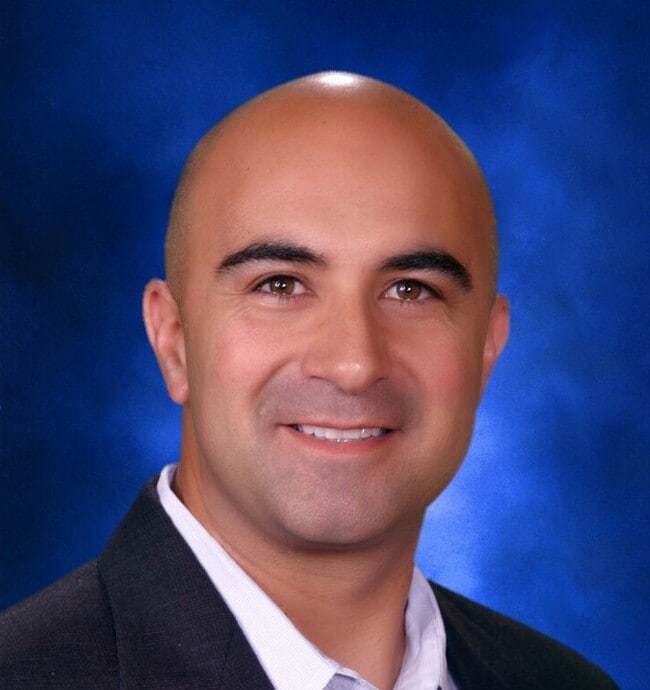 Agent Photo