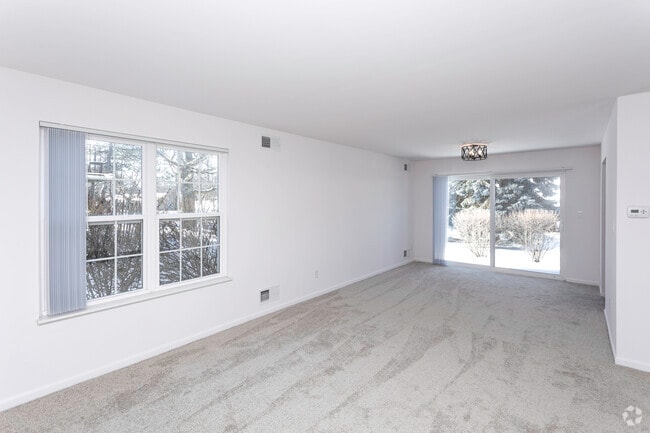 1BR, 1BA - 900 SF The Brockton