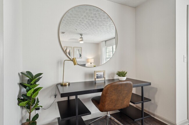 Home Office Space at Gwinnett Pointe Apartments in Norcross, GA 30093