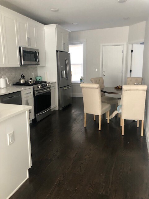 7 Strathmore Rd Unit 1, Brookline, MA 02445