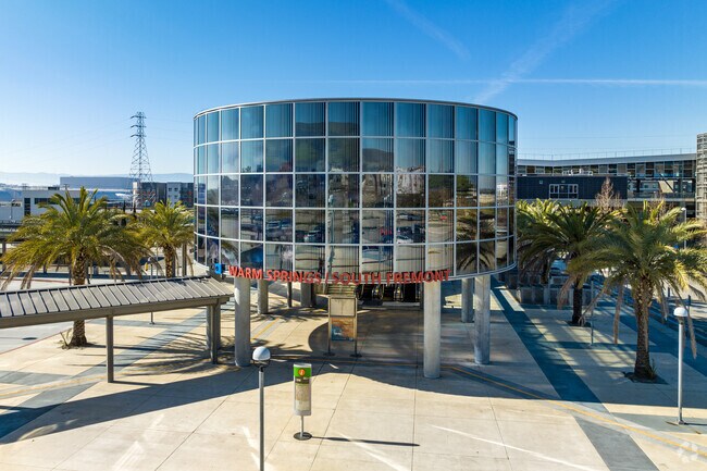 The Warm Springs / South Fremont Transit Station serves commuters in Grimmer, California.