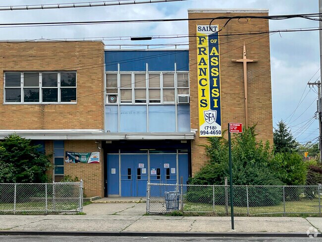 Wakefield: Francis of Assisi School is a private, Catholic school located in BRONX, NY.