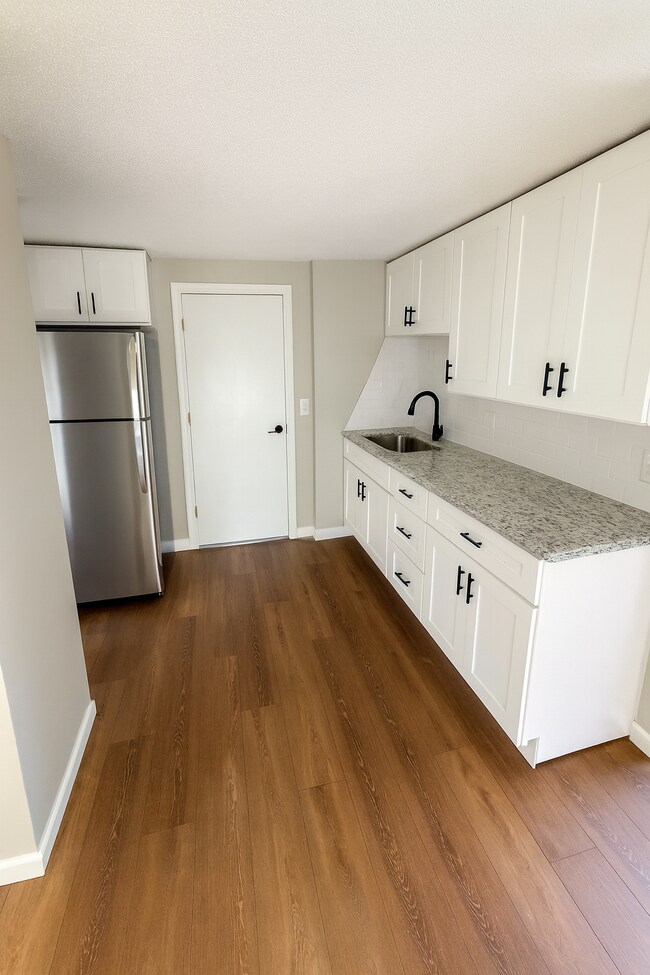 45 Locust St Unit 2N, New Britain, CT 06051