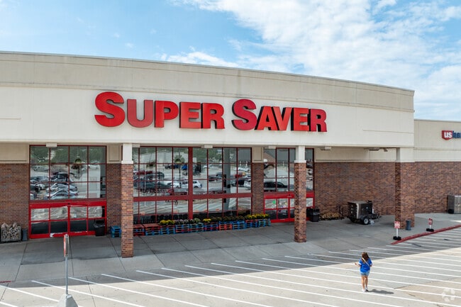 Super Saver is a popular grocery store for Porter Ridge residents.