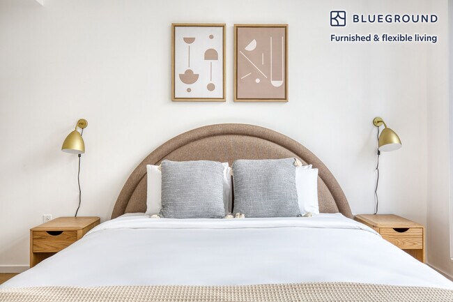 The Centria unit FL21-ID670, New York, NY 10036 - photo 7