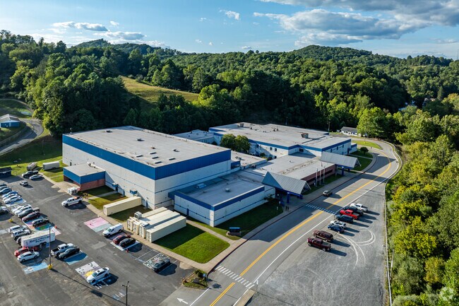 Lewis County High School is here for young the learners of Weston.