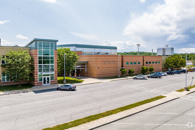 Tuscarora High School, Rankings & Reviews - Homes.com