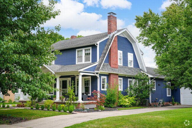 Newer craftsman-style homes sit on larger lots in Central.