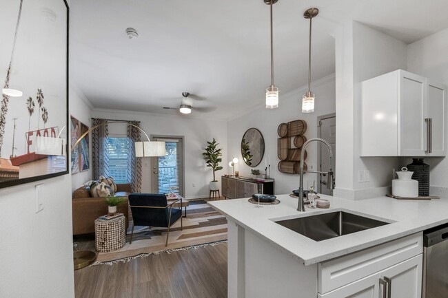 Aventura Clear Creek, Overland Park, KS 66221 - photo 7