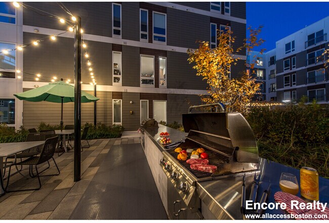 203 Concord Turnpike unit 1419, Cambridge, MA 02140 - photo 3