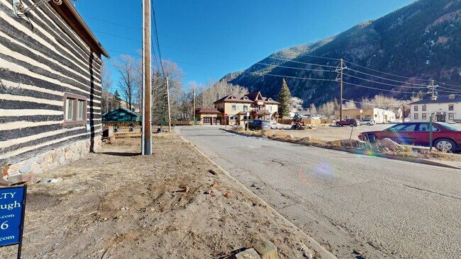 605 Argentine St, Georgetown, CO 80444 - photo 2