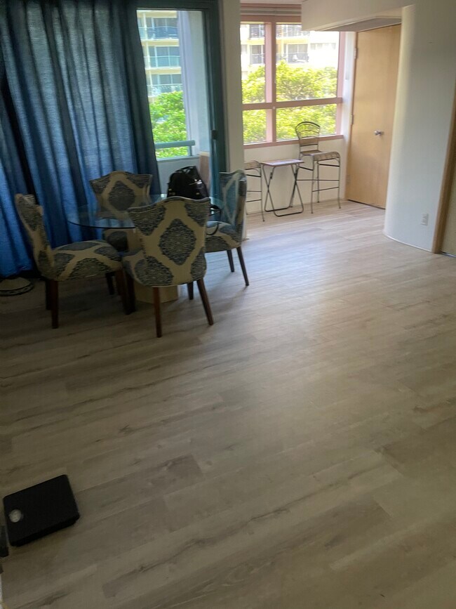 Waikiki Landmark Apartments unit 707, Honolulu, HI 96815 - photo 6