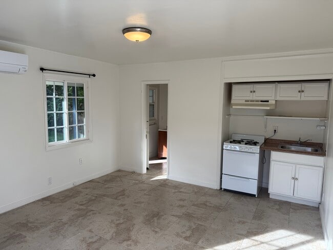 1445 E Woodbury Rd, Pasadena, CA 91104 - photo 6