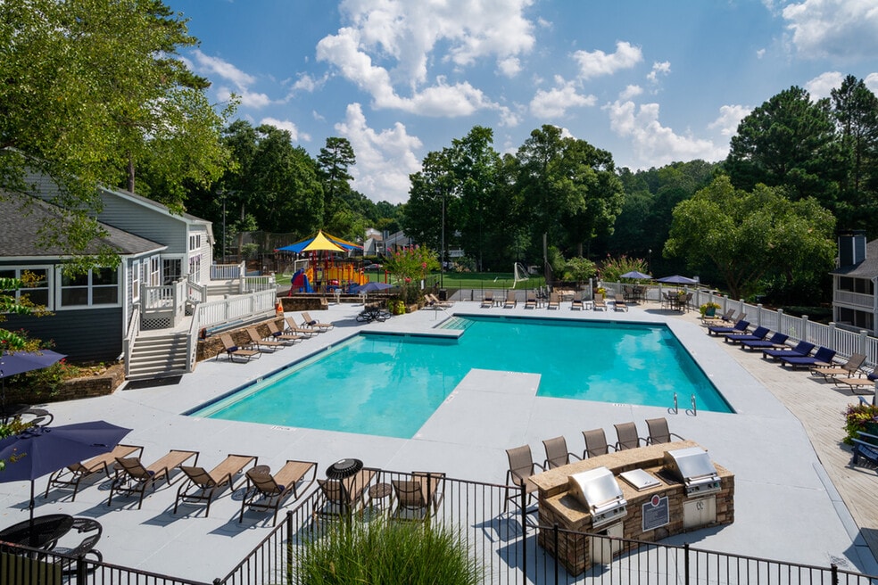 Montrose Berkeley Lake