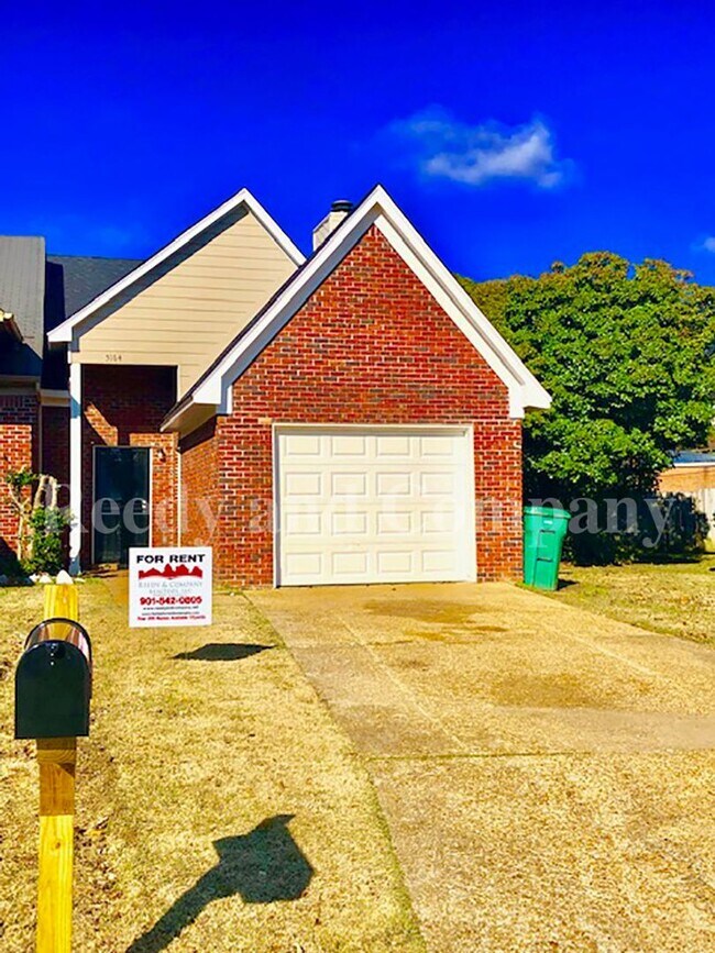 5164 Walton Lake, Memphis, TN 38118