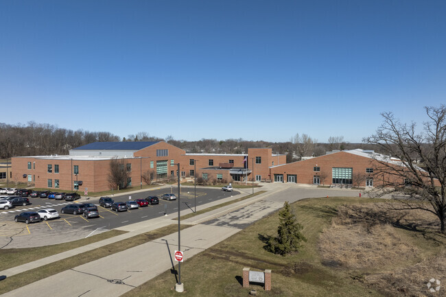 Parents of teenaged students can send their kids to Oregon Middle School.