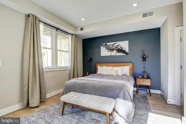 1636 Trinidad Ave NE unit 2, Washington, DC 20002 - photo 5