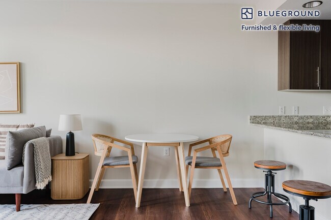 1550 7th St NW unit FL4-ID1048, Washington, DC 20001 - photo 6