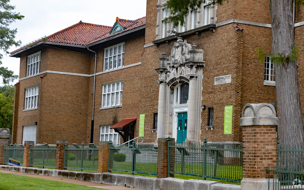 Walbridge STEAM Academy serves students in grades pre-k through sixth in Walnut Park East.