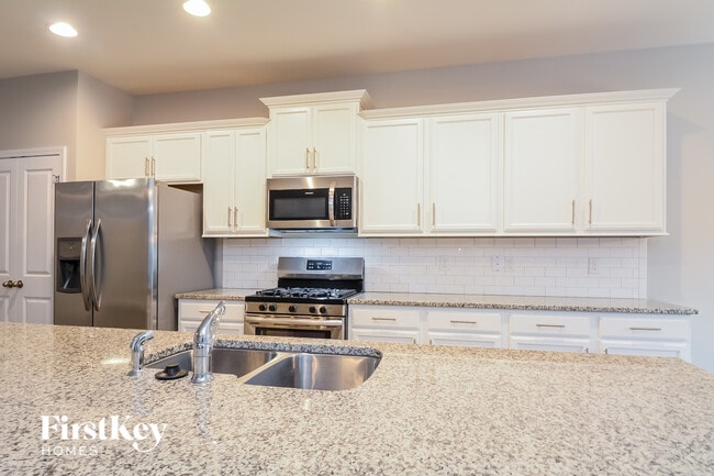 109 Zulabelle Ct, Garner, NC 27529 - photo 7