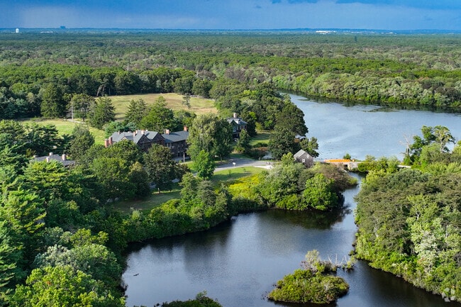 Connetquot River State Park Preserve lies along Bohemia's border with Sunrise Highway.