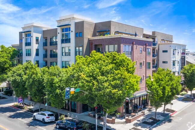 LINQ Midtown, Sacramento, CA 95816 - photo 7