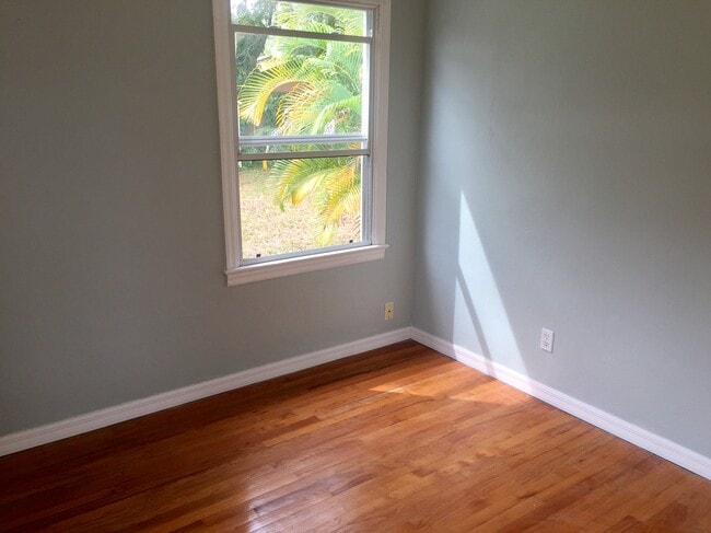 1608 Knollwood Cir, Orlando, FL 32804 - photo 4