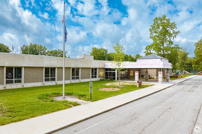 Brummitt Elementary School serves Chesterton’s youngest students.