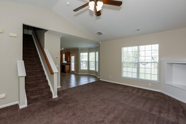 1020 Duck Point Dr, Concord, NC 28025 - photo 3