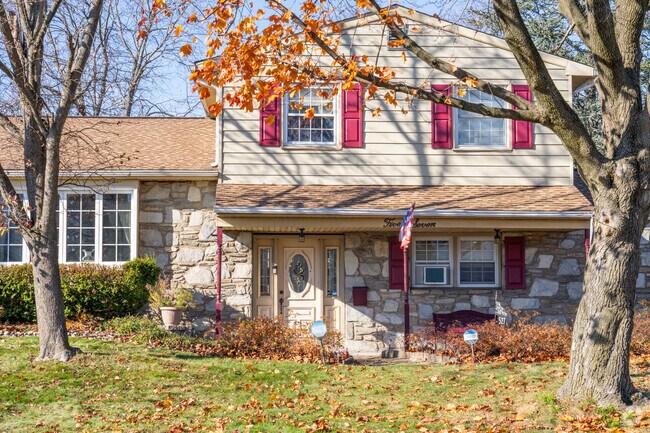 Split-level homes is Drexelwood were constructed in the 1960s and 1970s.