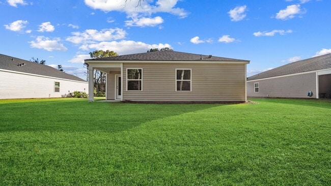 1088 Sanctum St, Ridgeland, SC 29936 - photo 3