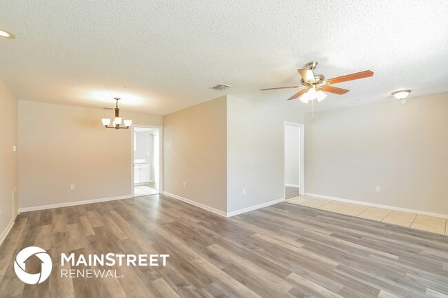 1870 Tigerwood Ct, Orlando, FL 32818 - photo 3