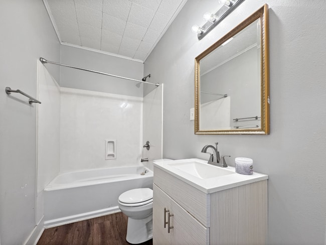 661 Victory Dr, Westwego, LA 70094 - photo 4