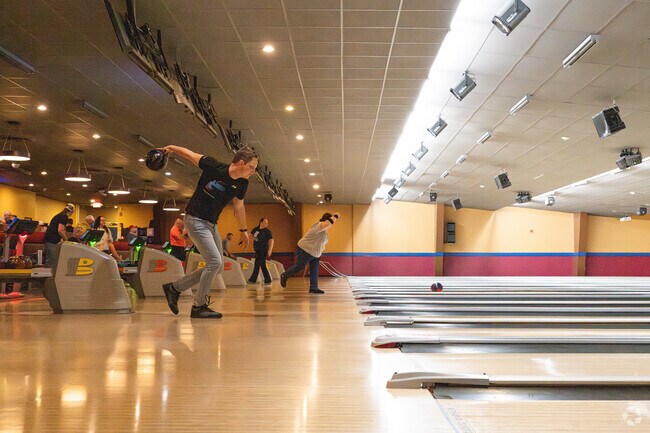 Step on up to the North Lane Bowling if you think you have what it takes in North Attleboro.