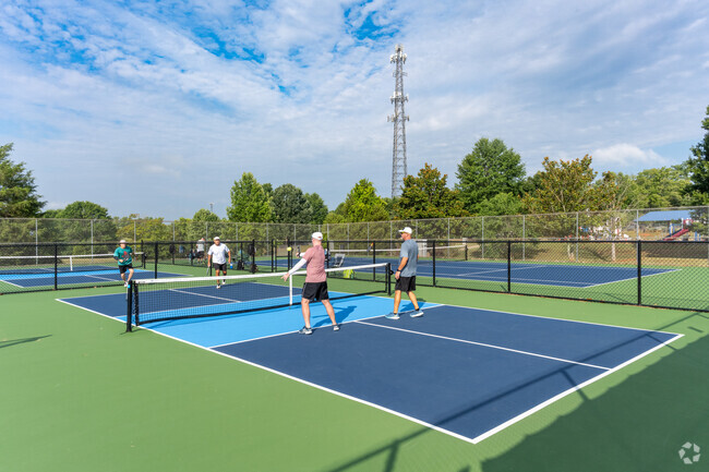 Forest Hills residents love playing pickleball at Oak Summit Park.