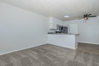 1737 Graham Rd, Macon, GA 31211