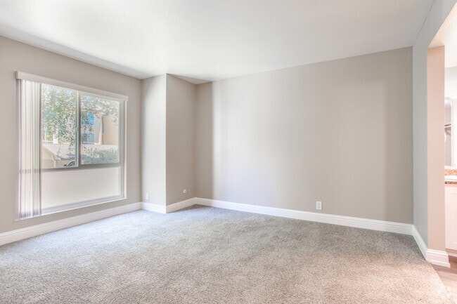 Crestview Terrace, Hayward, CA 94544 - photo 6