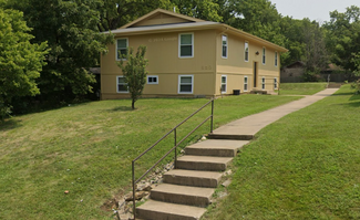 850 Highland Dr Unit 4, Lawrence, KS 66044