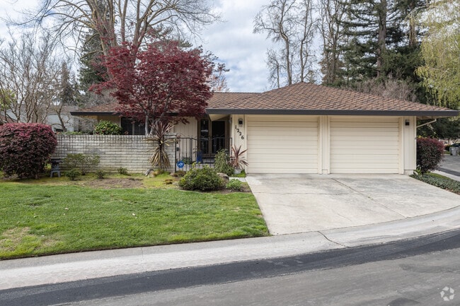 Campus Commons contemporary homes have single and double garages.