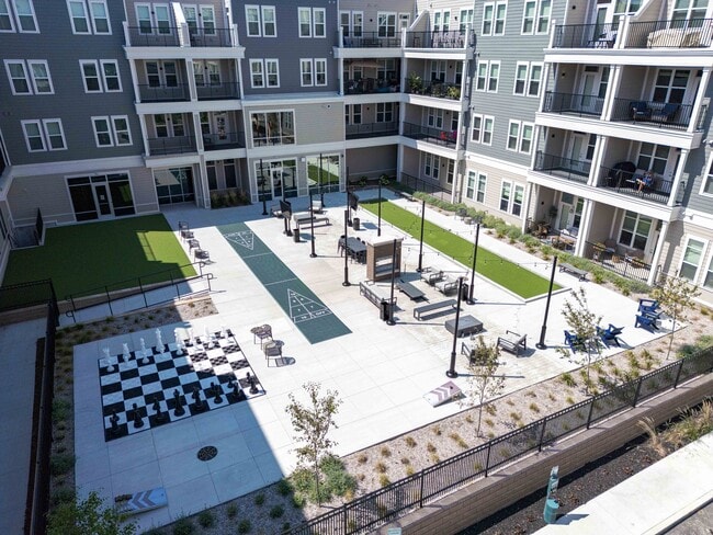 Signature at Carmel, Carmel, IN 46032 - photo 6