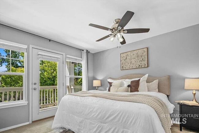 3918 S Mill Site Ave, Boise, ID 83716 - photo 5