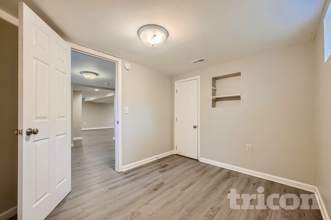 2012 Royal Garden Dr, Gwynn Oak, MD 21207 - photo 6