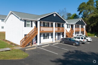 1501 Old Salisbury Ct, Winston-Salem, NC 27127