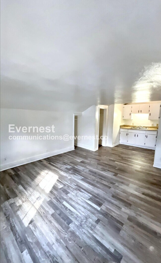 413 N Moore Rd unit 5, Chattanooga, TN 37411 - photo 5