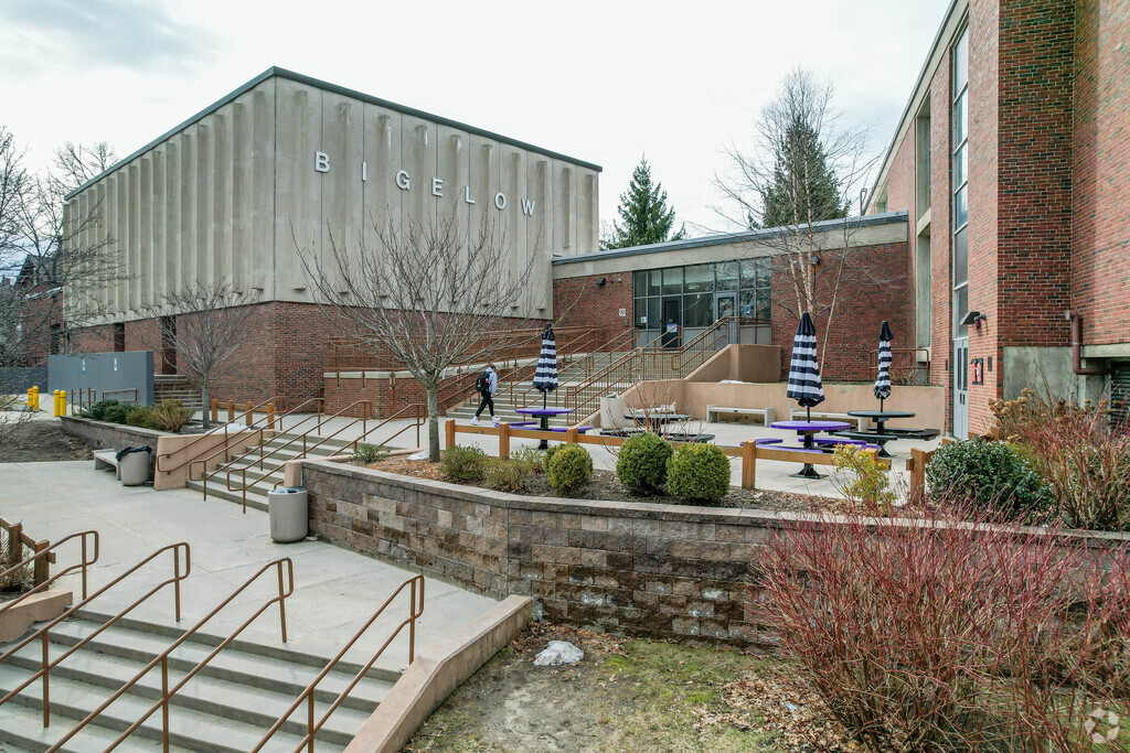 Bigelow Middle School is highly rated in Newton and state.