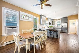 1054 Hunterdon St, Newark, NJ 07112