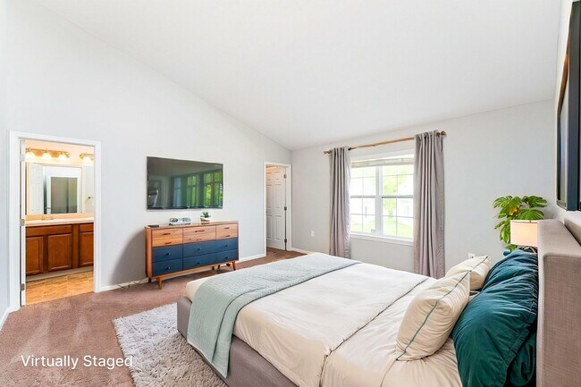 Enclave Village, Lewis Center, OH 43035 - photo 5