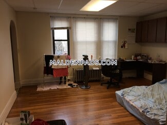 349 Pleasant St Unit C-14, Malden, MA 02148